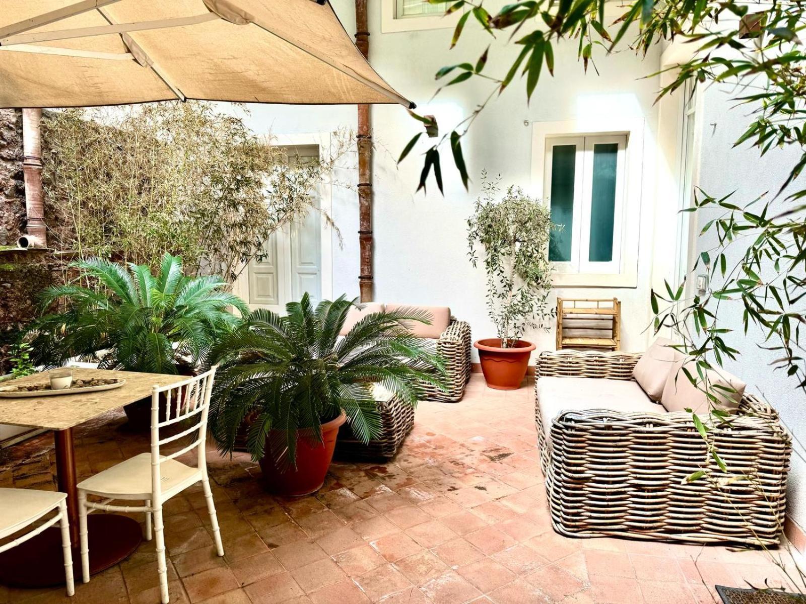 Cortile Nobile Luxury Suites Catania-Fontanarossai nemzetközi repülőtér Kültér fotó